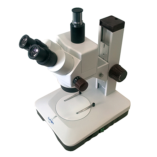 Microscópio Estereoscópico Trinocular com Zoom LM310TZ